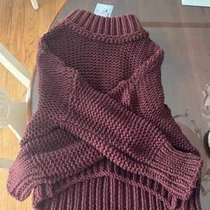 NWT Free People burgundy cable knit turtleneck sweater-M